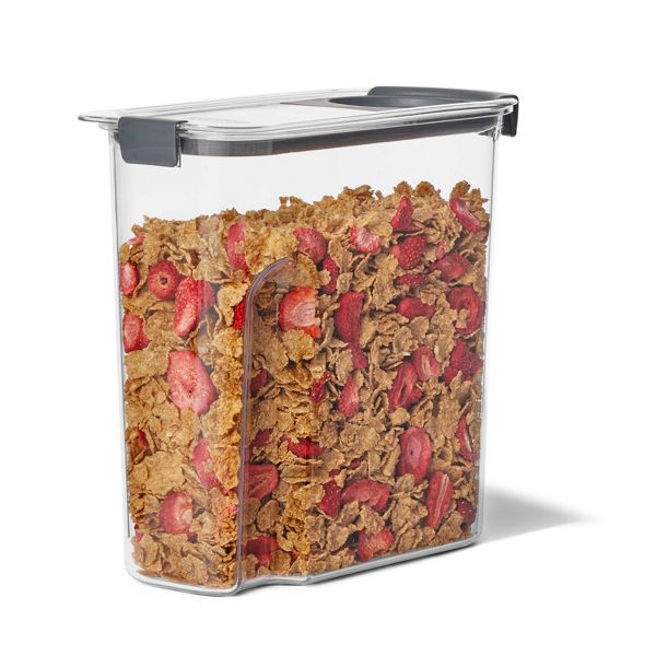 Rubbermaid Brilliance Pantry 18 Cup Cereal Keeper: Clear Plastic Food Storage Container, Dishwasher & Freezer Safe