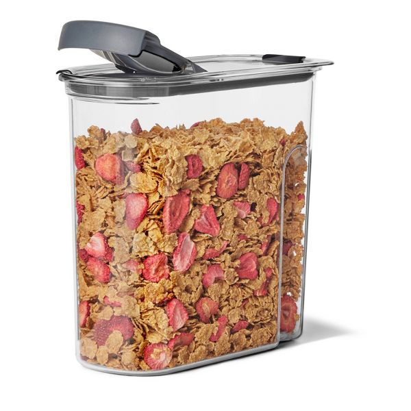 Rubbermaid Brilliance Pantry 18 Cup Cereal Keeper: Clear Plastic Food Storage Container, Dishwasher & Freezer Safe