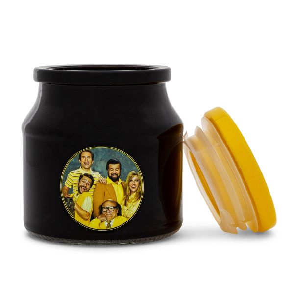 Silver Buffalo It's Always Sunny In Philadelphia Family Portrait Glass Storage Jar With Lid
