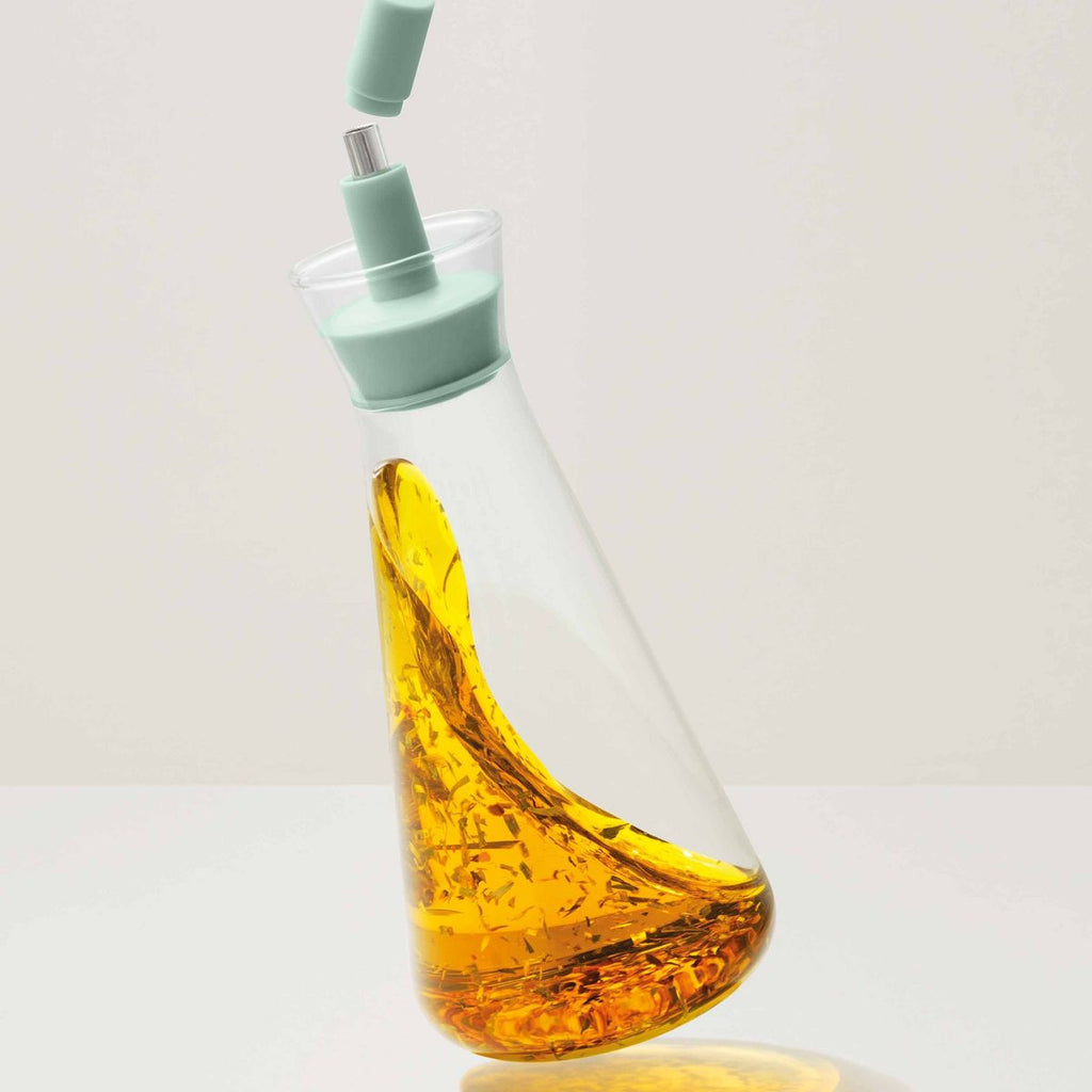 BergHOFF LEO Glass Oil Dispenser 0.57 qt., Air-tight Lid, Drip-free Spout