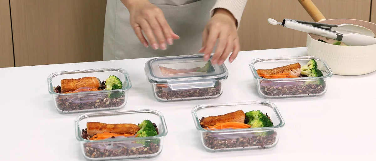 Vtopmart 5Pack 22oz Glass Meal Prep Glass Storage Food Container Sets with Snap Airtight Lids for Microwave, Oven, Freezer and Dishwasher